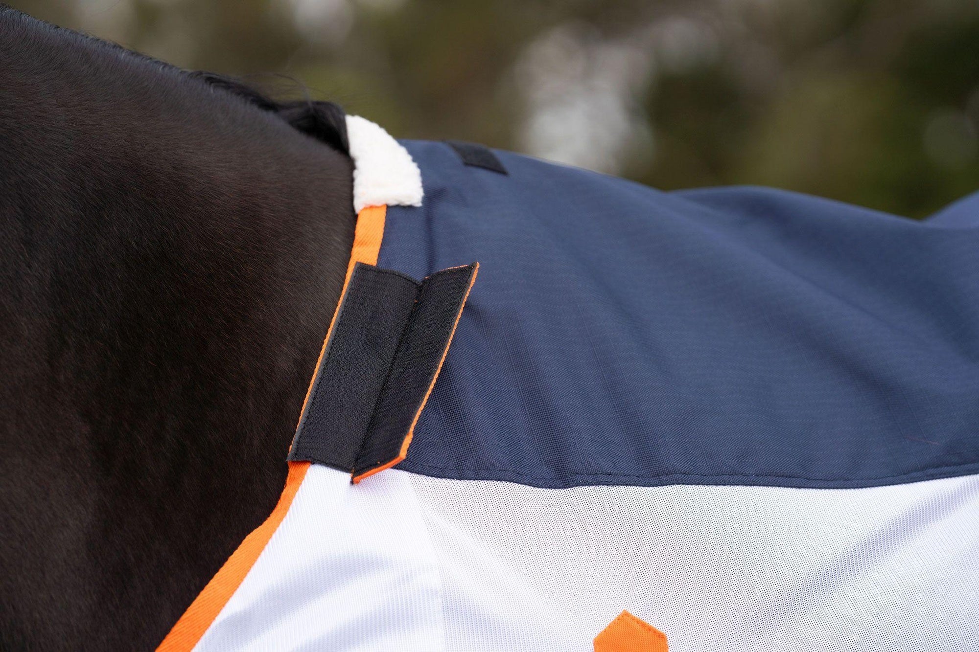 Caribu AeroMist Detach-a-Neck Midnight Orange Horse Rug - Image 20