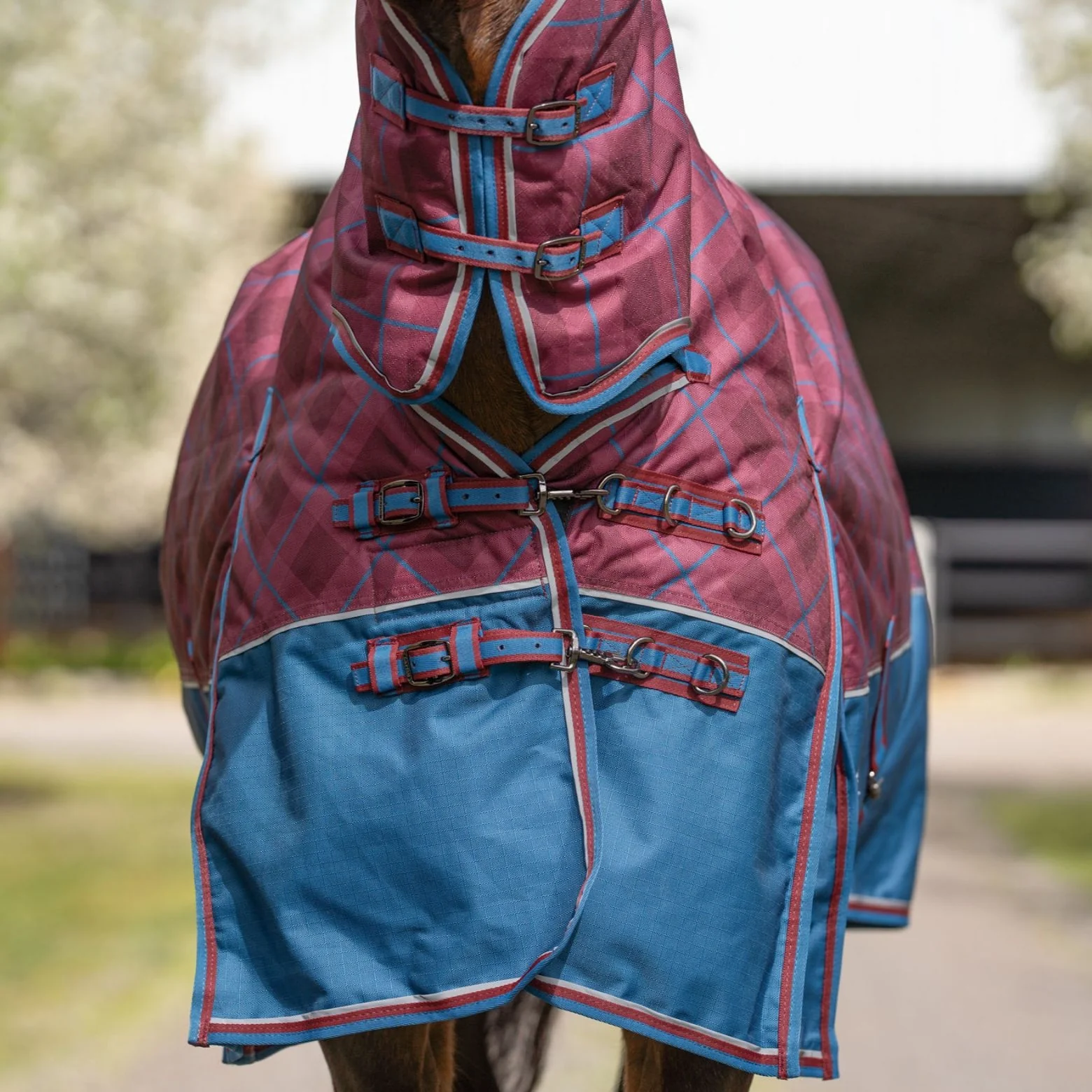Caribu Alpine Combo Horse Rug 300g Merlot Tartan - Image 50