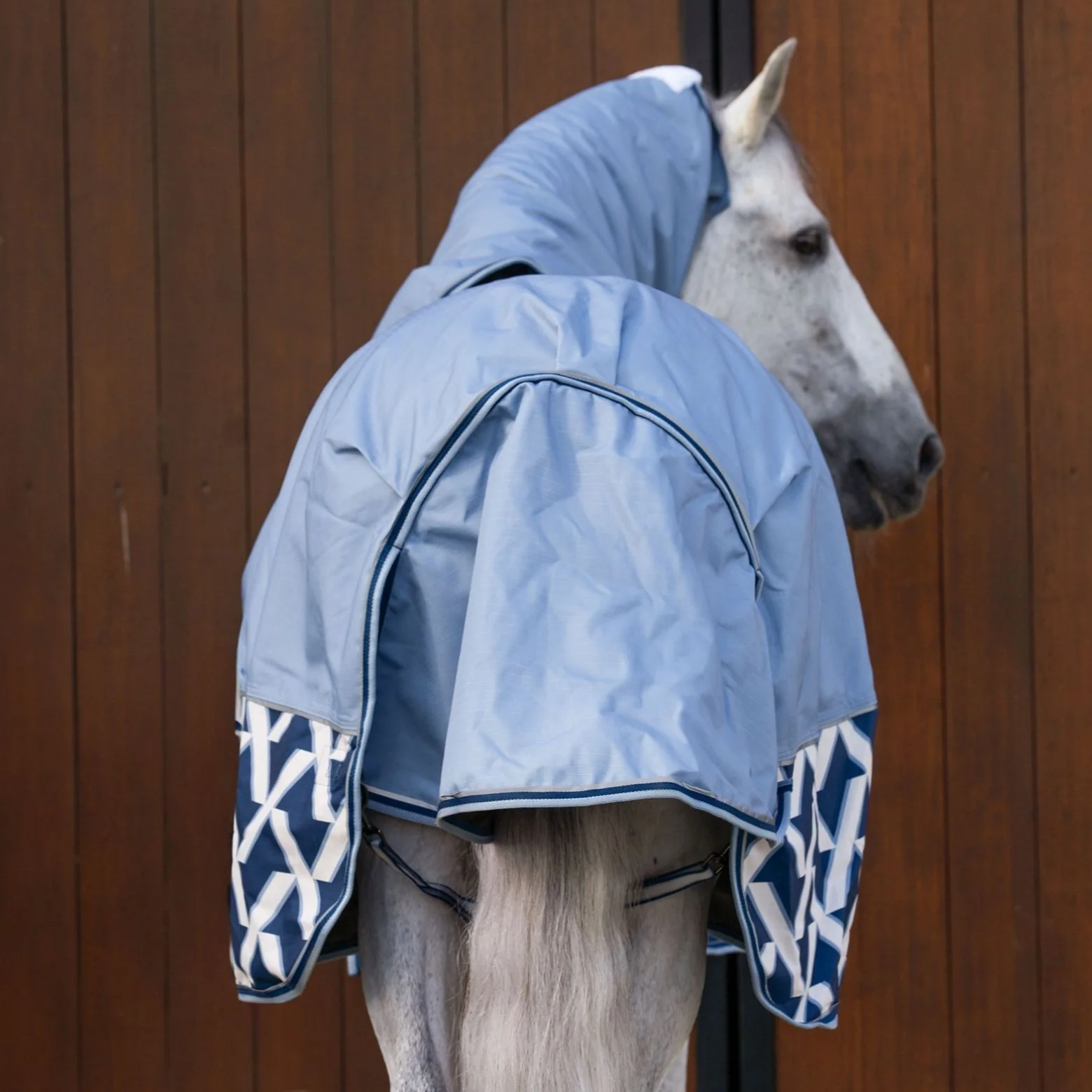 Caribu Alpine Detach-a-Neck Horse Rug 250g Sky Geo - Image 27