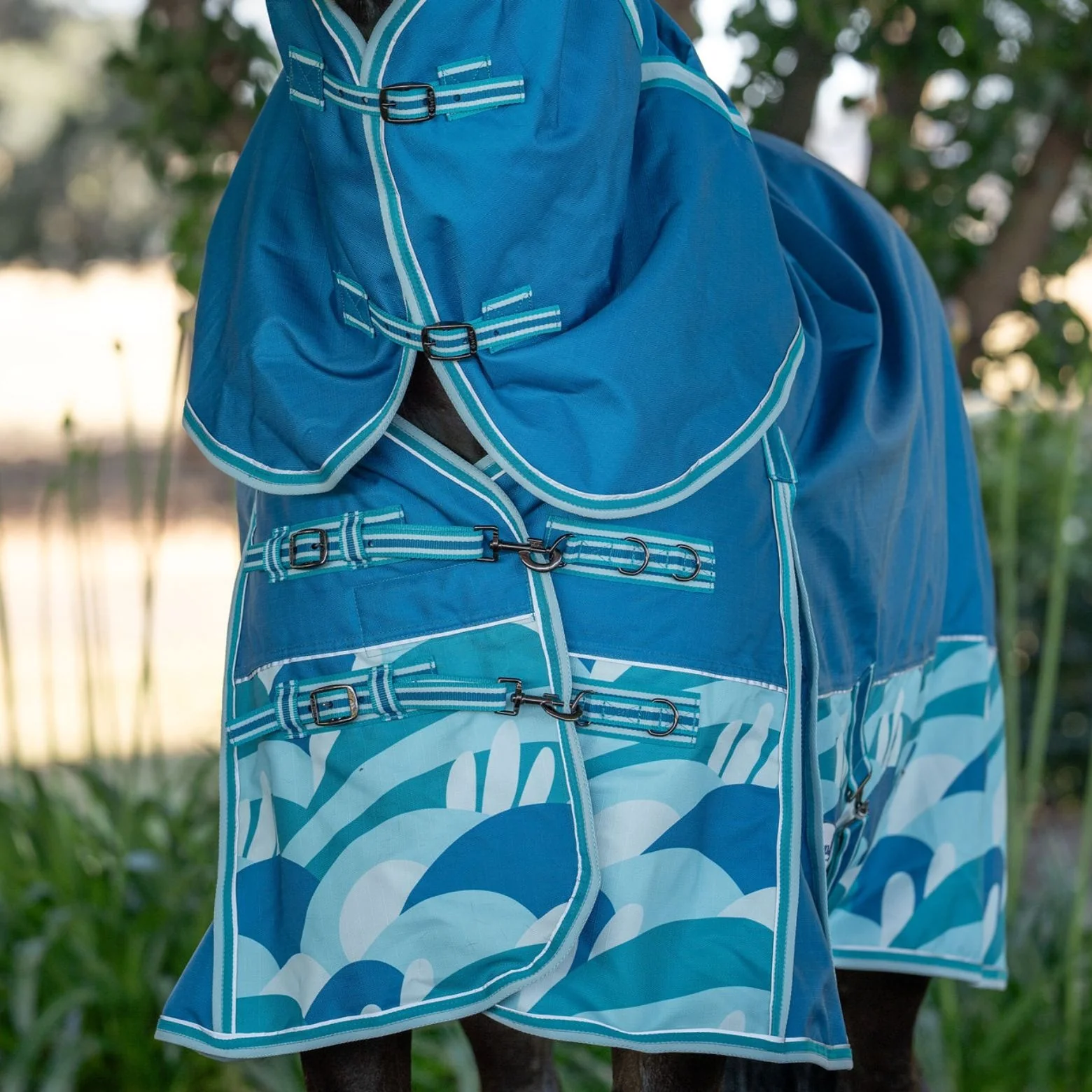 Caribu Alpine Scrunch Detach-a-Neck Horse Rug 100g Ocean Crest - Image 56