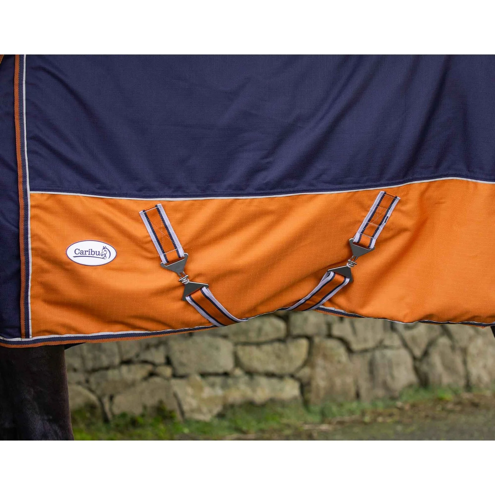 Caribu Alpine XL Gusset Detach-a-Neck Horse Rug 200g Navy Kumquat - Image 3