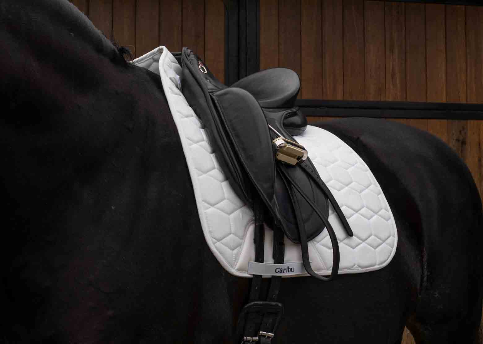 Caribu Dressage Saddle Pad - Image 40