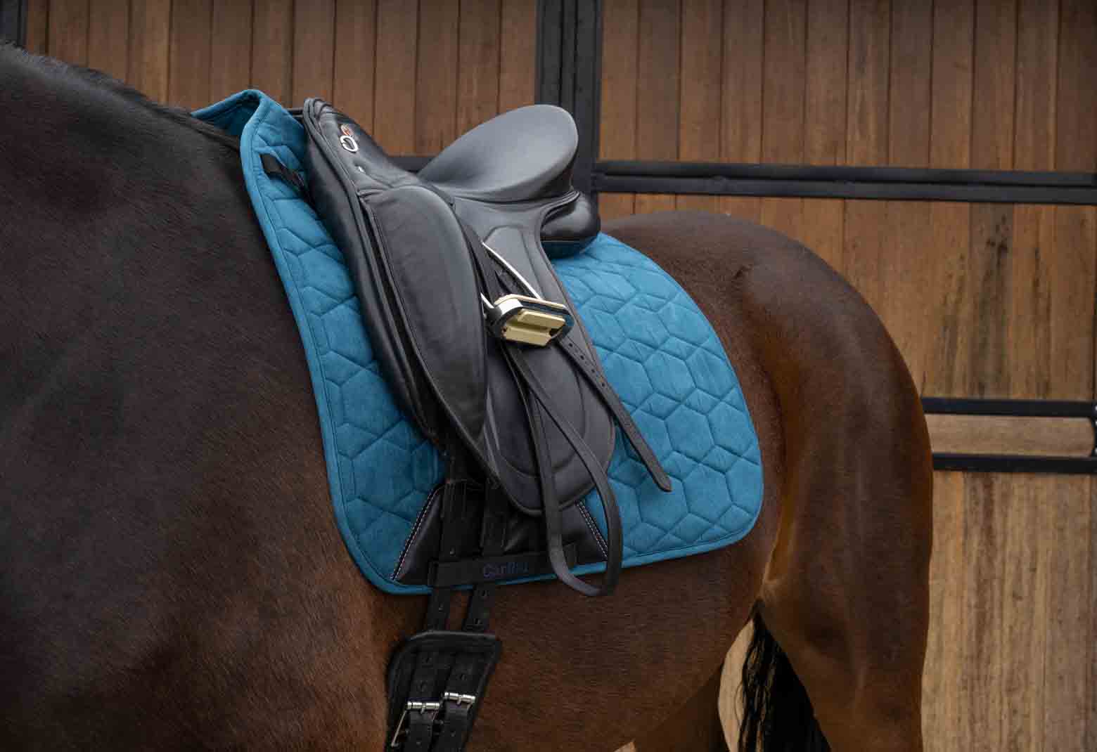 Caribu Dressage Saddle Pad - Image 42