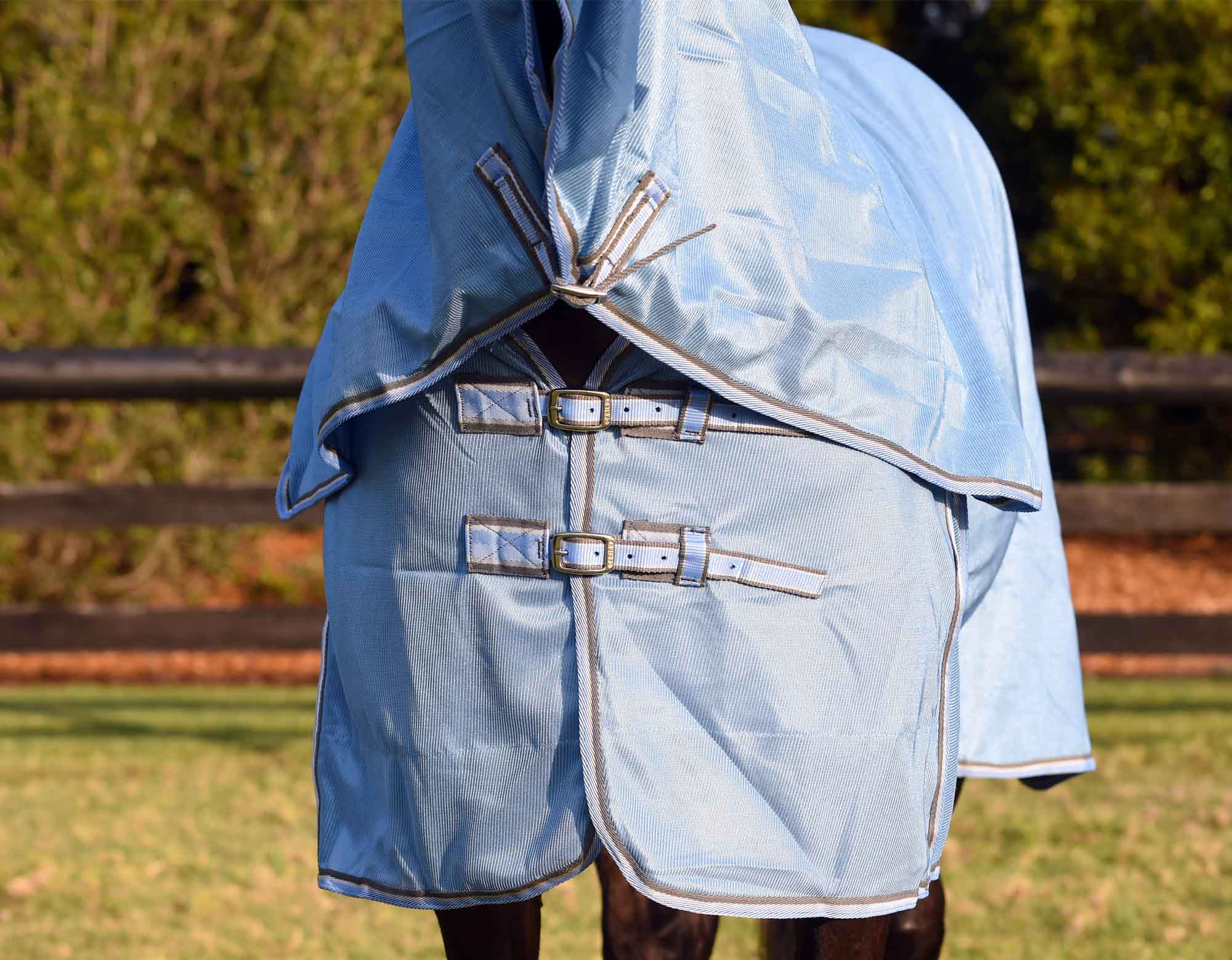 Caribu Euro Lite Mesh Hooded Combo Horse Rug - Image 68