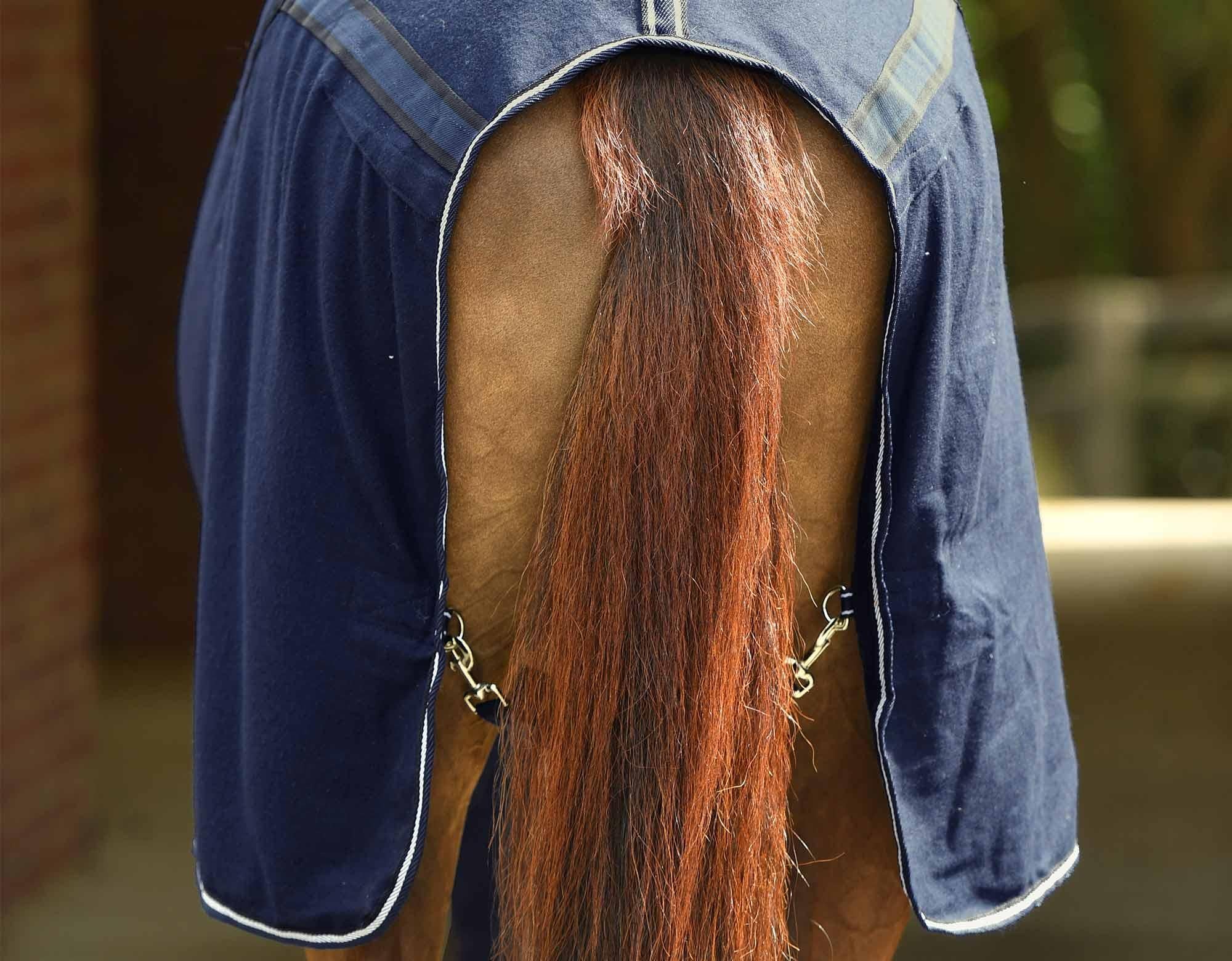 Caribu Detach-a-Neck Wool Horse Rug - Image 119