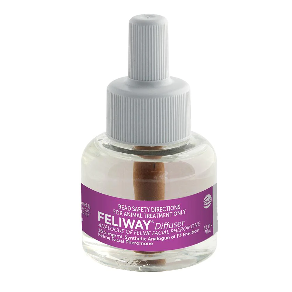 Feliway Home Diffuser Refill 48ml 3 pack - Image 2