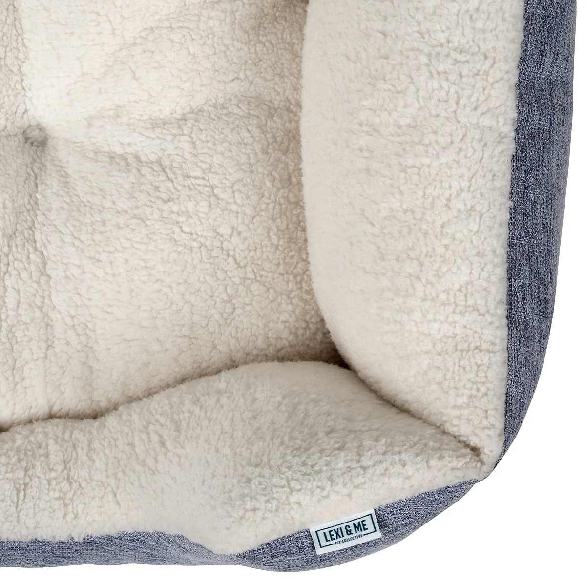 Lexi & Me High Wall Dog Bed - Image 9