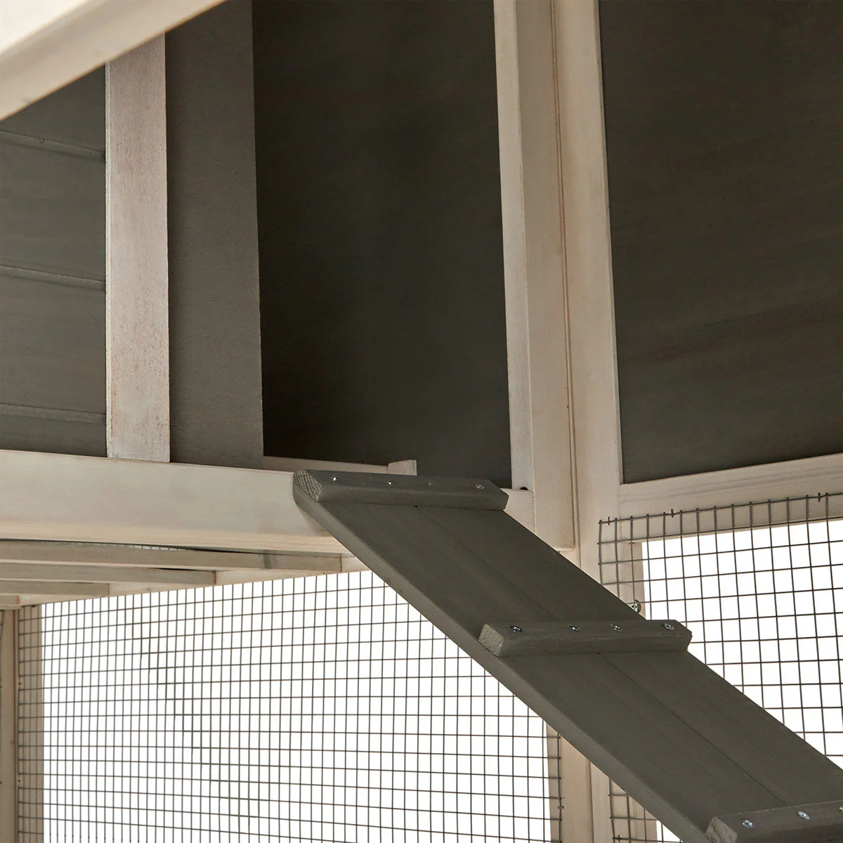 Lexi & Me Two Storey Portable Outdoor Chicken Coop - Image 12