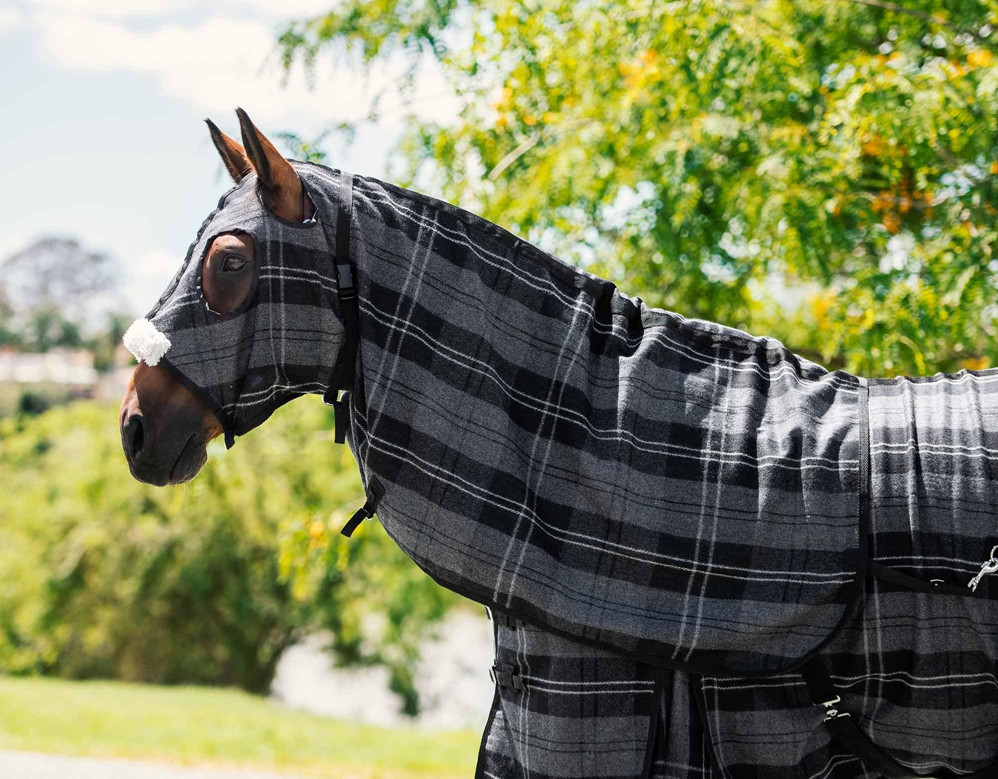 Caribu Winter Wool Horse Hood - Image 4