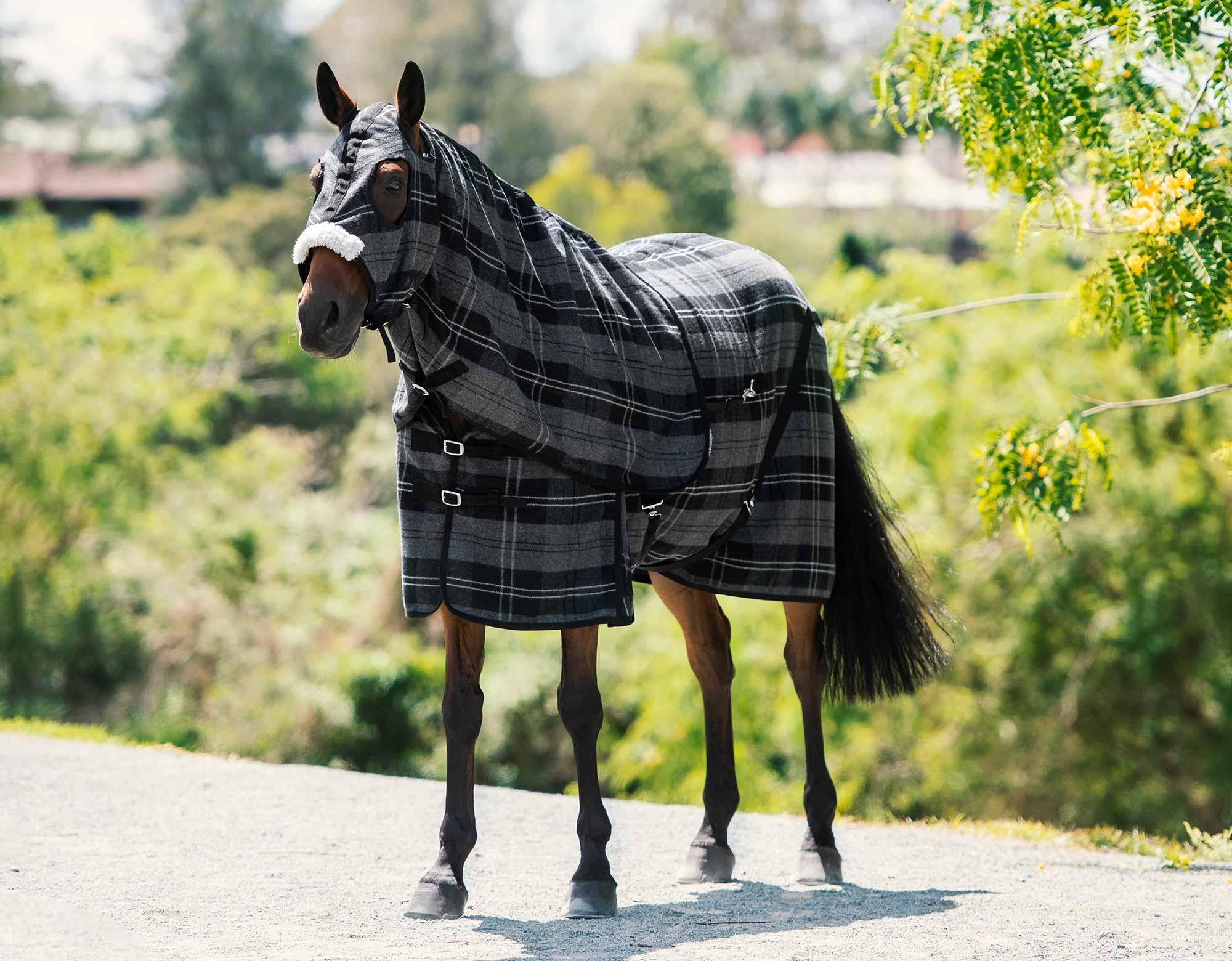 Caribu Winter Wool Horse Hood - Image 9